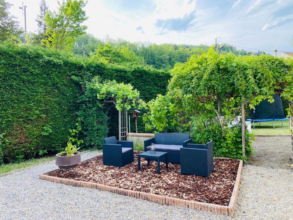 Private Riverside Villa With Breathtaking Views Axat Exteriör bild